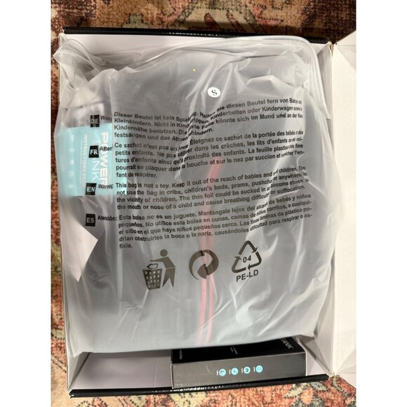 Upgraded Heated Jacket Women With 7 Heating Elements & Power Bank Small - Picture 3 of 6